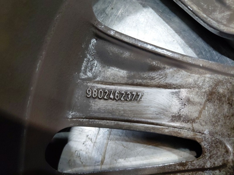 Recambio de llanta para peugeot 3008 style referencia OEM IAM   