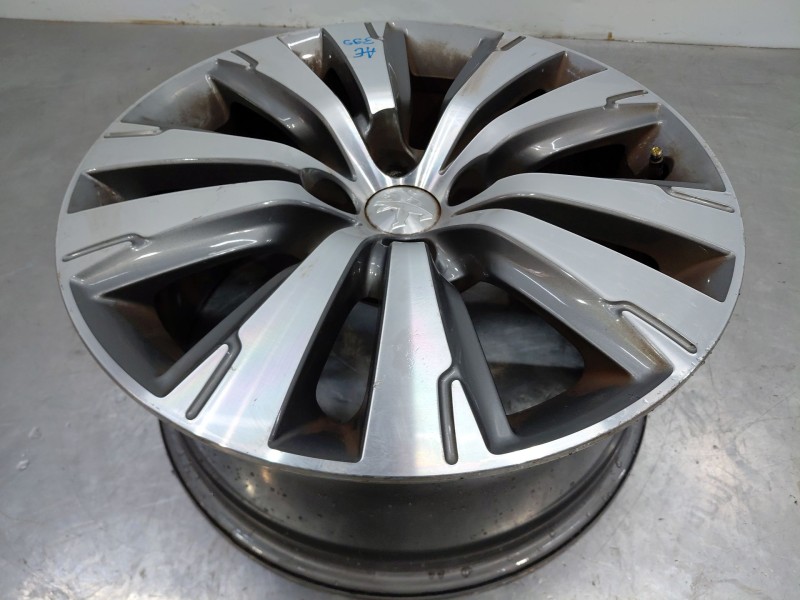 Recambio de llanta para peugeot 3008 style referencia OEM IAM   