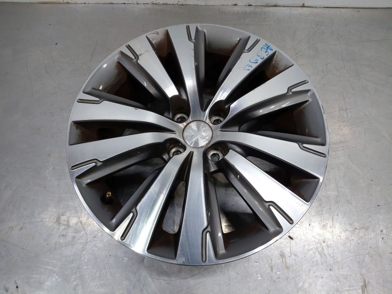 Recambio de llanta para peugeot 3008 style referencia OEM IAM   