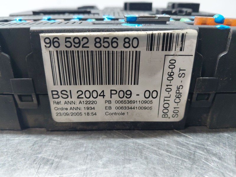 Recambio de caja reles / fusibles para citroën c2 (jm_) 1.4 hdi referencia OEM IAM   