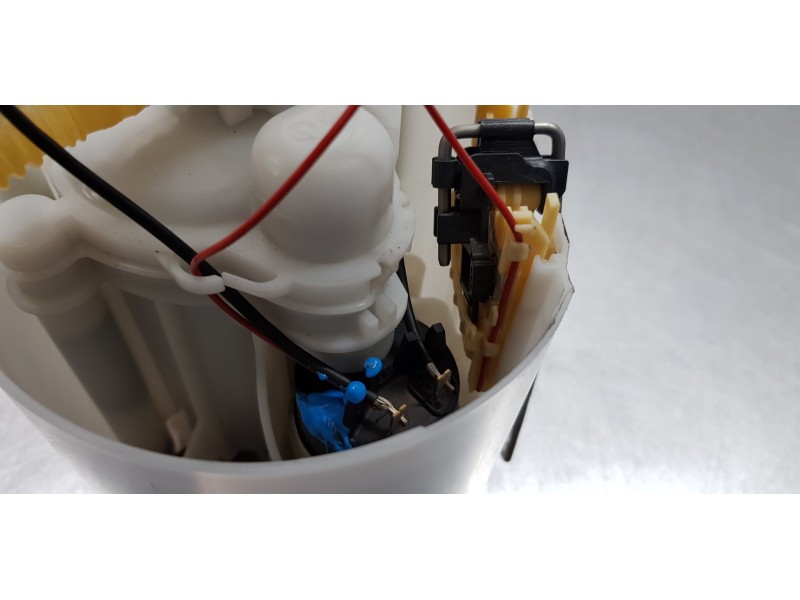 Recambio de aforador para jeep renegade limited 4x2 referencia OEM IAM 52080251  