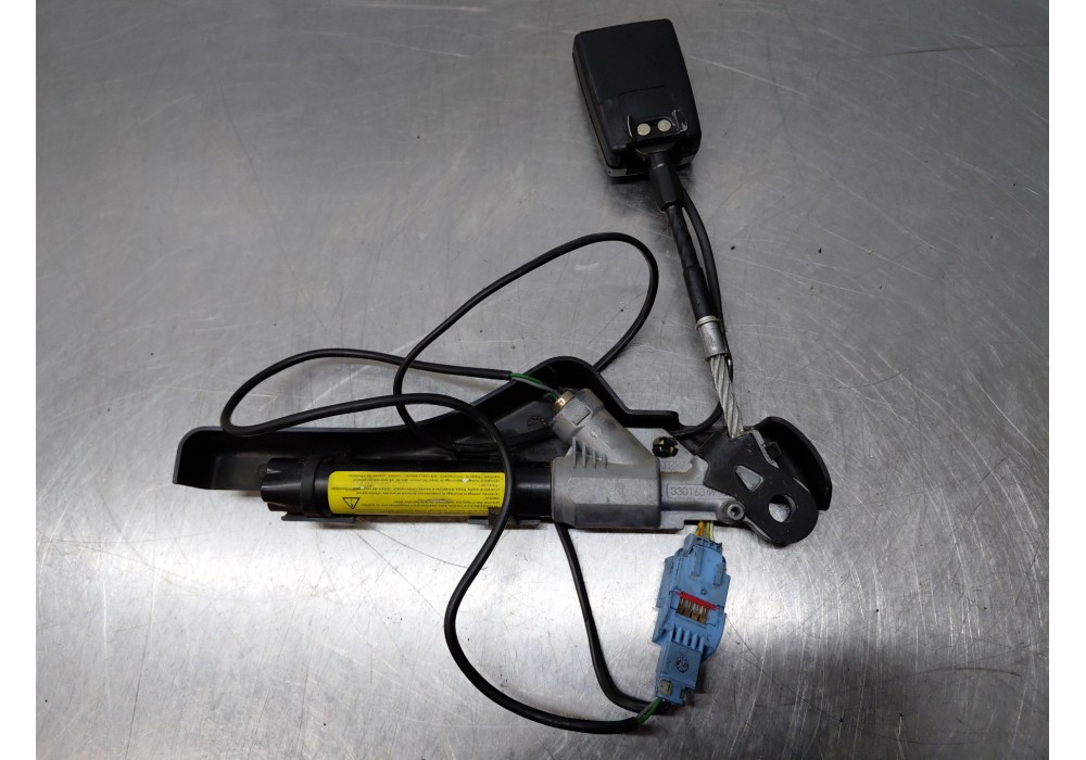 Recambio de enganche del cinturon delantero izq para citroën c2 (jm_) 1.4 hdi referencia OEM IAM   