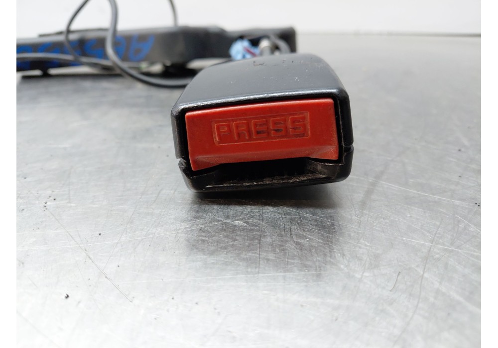 Recambio de enganche del cinturon delantero izq para citroën c2 (jm_) 1.4 hdi referencia OEM IAM   