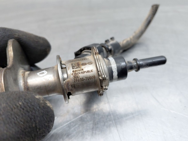 Recambio de inyector para kia ceed sportswagon hybrid referencia OEM IAM 296302U000  