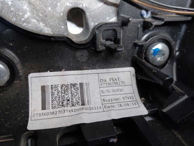 Recambio de volante para jeep renegade suv referencia OEM IAM   