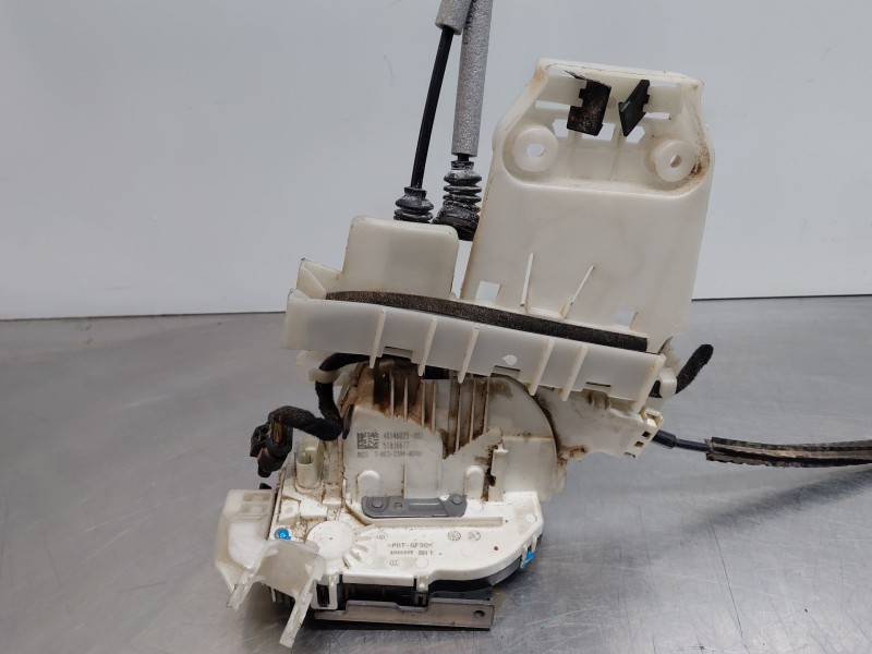 Recambio de cerradura puerta trasera derecha para jeep renegade suv referencia OEM IAM   