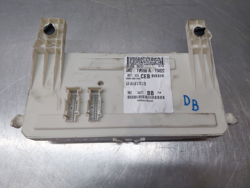 Recambio de caja reles / fusibles para ford focus ii (da_, hcp, dp) 1.6 tdci referencia OEM IAM   