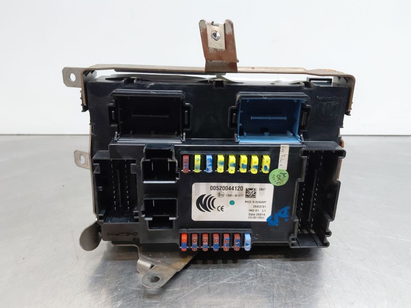 Recambio de caja reles / fusibles para jeep renegade suv referencia OEM IAM   