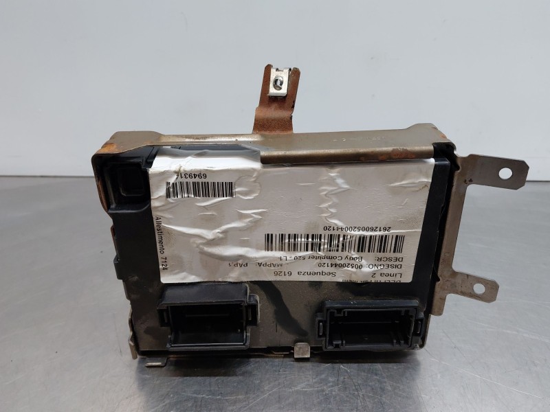 Recambio de caja reles / fusibles para jeep renegade suv referencia OEM IAM   