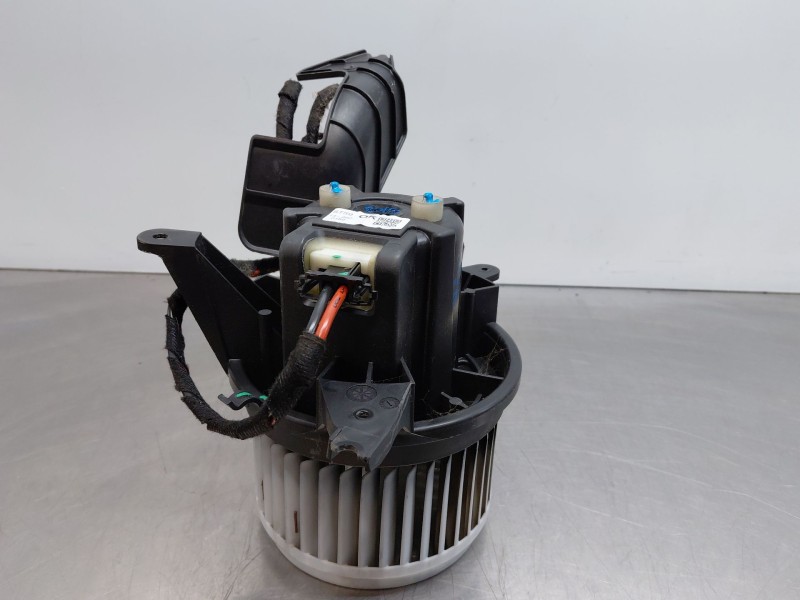 Recambio de motor calefaccion para jeep renegade suv referencia OEM IAM   