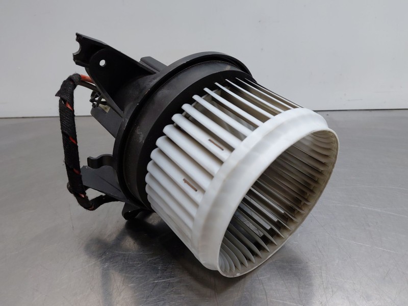 Recambio de motor calefaccion para jeep renegade suv referencia OEM IAM   