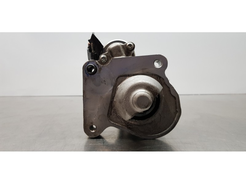 Recambio de motor arranque para ford fiesta (cb1) trend referencia OEM IAM 1734633  