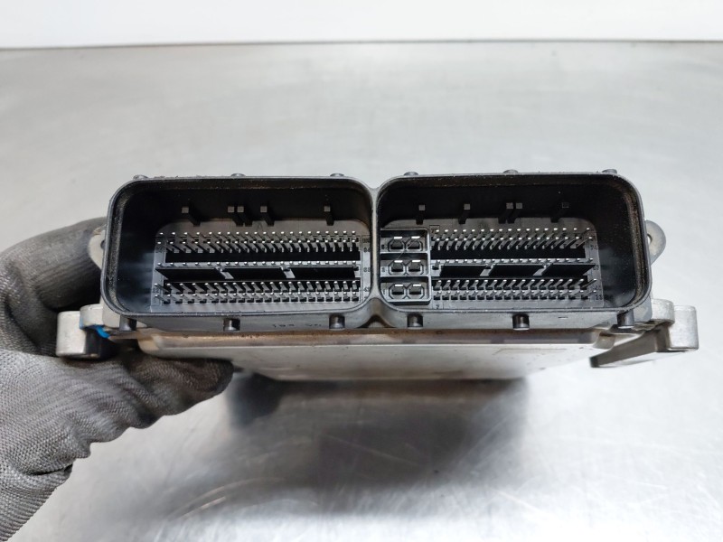 Recambio de centralita motor uce para jeep renegade suv referencia OEM IAM   