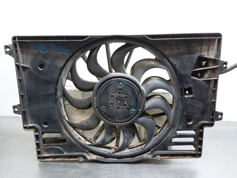 Recambio de electroventilador para kia ceed sportswagon hybrid referencia OEM IAM 25380J7600  