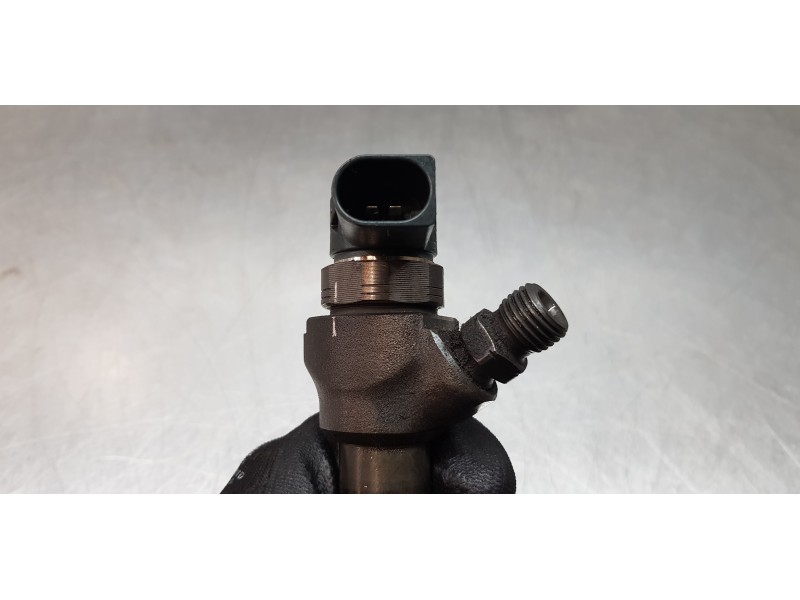 Recambio de inyector para skoda octavia lim. (5e3) active referencia OEM IAM 04L130277AJ 0445110477  Recambio de inyector para skoda octavia lim. (5e3) active referencia OEM IAM 04L130277AJ 0445110477