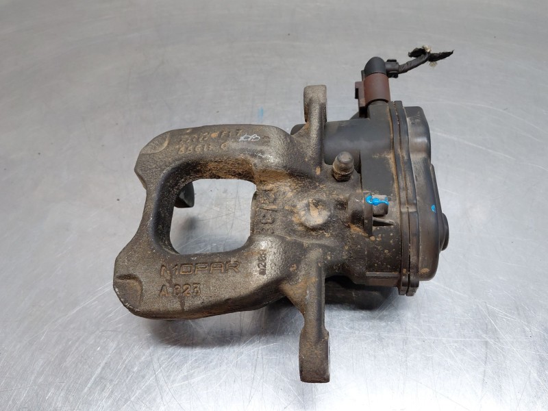 Recambio de pinza freno trasera derecha para jeep renegade suv referencia OEM IAM   