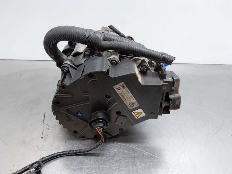 Recambio de alternador para kia ceed sportswagon hybrid referencia OEM IAM 363002U100  