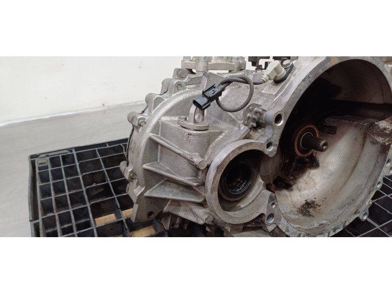 Recambio de caja cambios para hyundai kona klass 2wd referencia OEM IAM 430003D804  