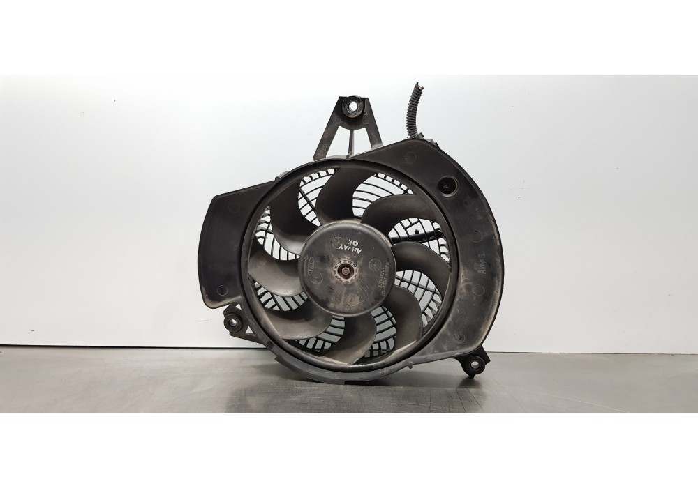 Recambio de electroventilador para hyundai h 1 h 1 furg.caja cerr.c. puerta referencia OEM IAM 977304A065   Recambio de electroventilador para hyundai h 1 h 1 furg.caja cerr.c. puerta referencia OEM IAM 977304A065