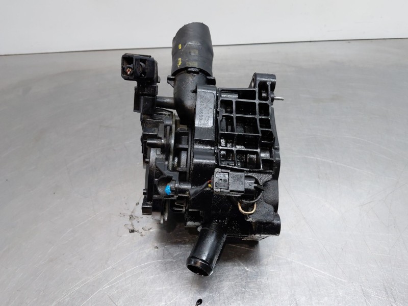 Recambio de termostato para kia ceed sportswagon hybrid referencia OEM IAM 256902U000  