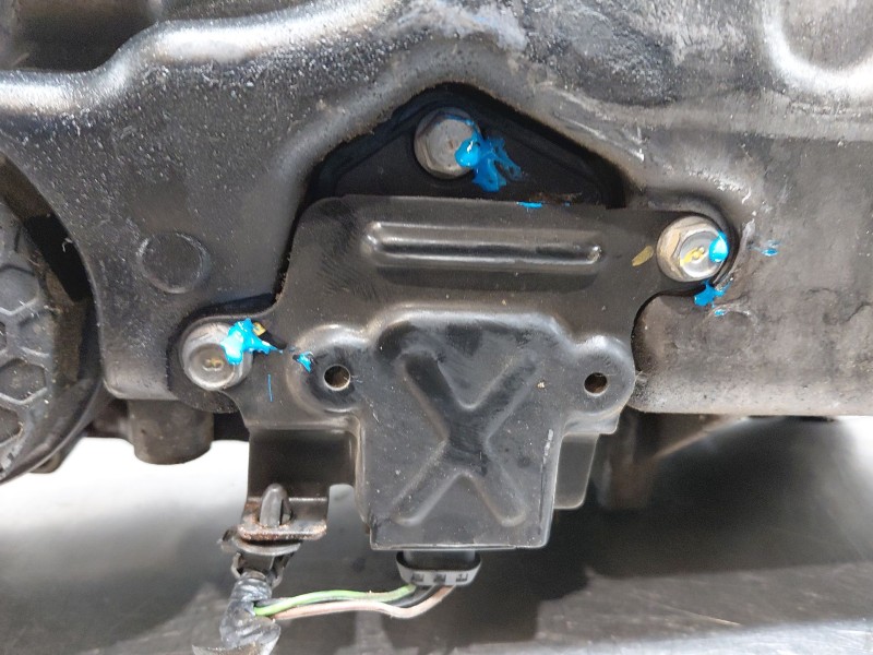 Recambio de carter para kia ceed sportswagon hybrid referencia OEM IAM 215102U010  