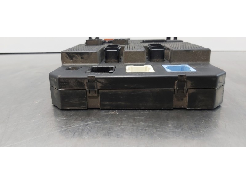 Recambio de caja reles / fusibles para citroen c3 1.4 furio referencia OEM IAM 9659385380  