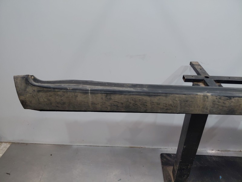 Recambio de faldon lateral para hyundai bayon hybrid referencia OEM IAM   