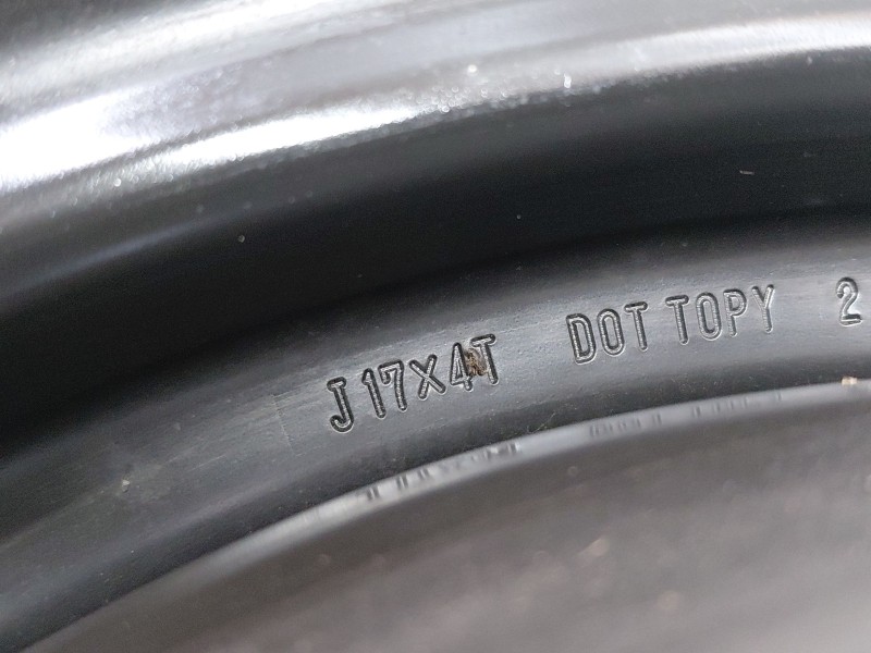 Recambio de neumatico repuesto para nissan x-trail t32 tekna referencia OEM IAM   