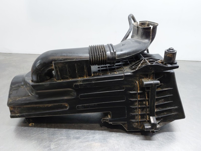 Recambio de filtro aire para ford fiesta (ccn) confort referencia OEM IAM   