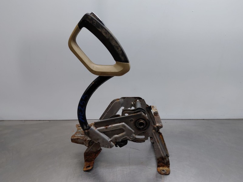 Recambio de palanca freno de mano para chevrolet captiva 4wd referencia OEM IAM   