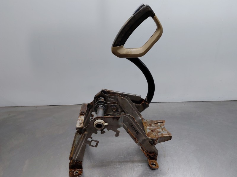 Recambio de palanca freno de mano para chevrolet captiva 4wd referencia OEM IAM   