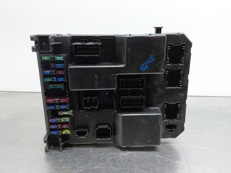 Recambio de caja reles / fusibles para citroën c5 i (dc_) 2.0 hdi (dcrhzb, dcrhze) referencia OEM IAM   