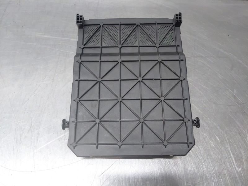 Recambio de caja reles / fusibles para citroën c2 (jm_) 1.4 hdi referencia OEM IAM   