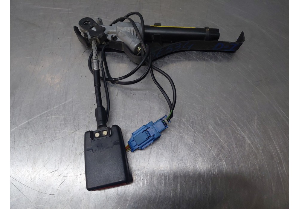 Recambio de enganche del cinturon delantero izq para citroën c2 (jm_) 1.4 hdi referencia OEM IAM   