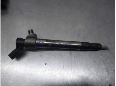 Recambio de inyector para kia ceed sportswagon hybrid referencia OEM IAM 338002u000  