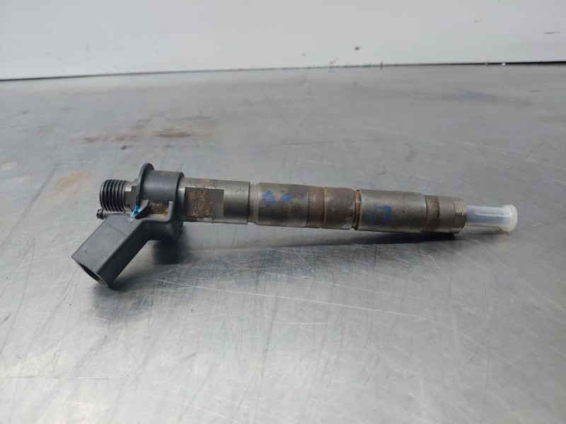 Recambio de inyector para bmw serie 3 berlina (e90) 320d referencia OEM IAM   