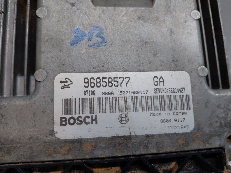 Recambio de centralita motor uce para chevrolet captiva 4wd referencia OEM IAM   