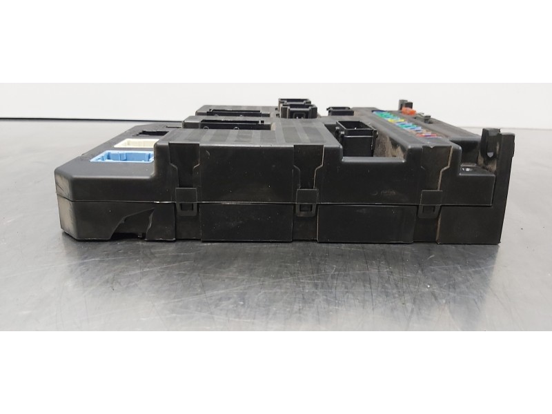 Recambio de caja reles / fusibles para citroen c3 1.4 furio referencia OEM IAM 9659385380  
