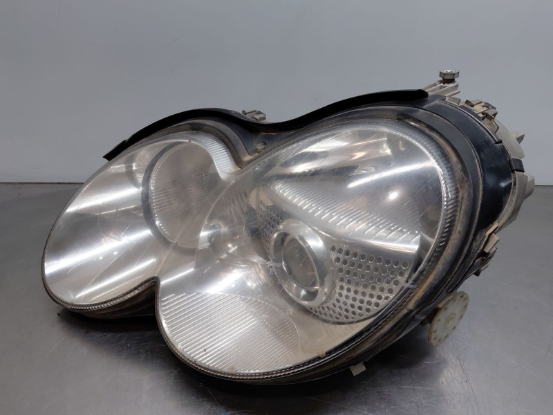 Recambio de faro izquierdo para mercedes-benz clase sl (w230) roadster sl 500 referencia OEM IAM   