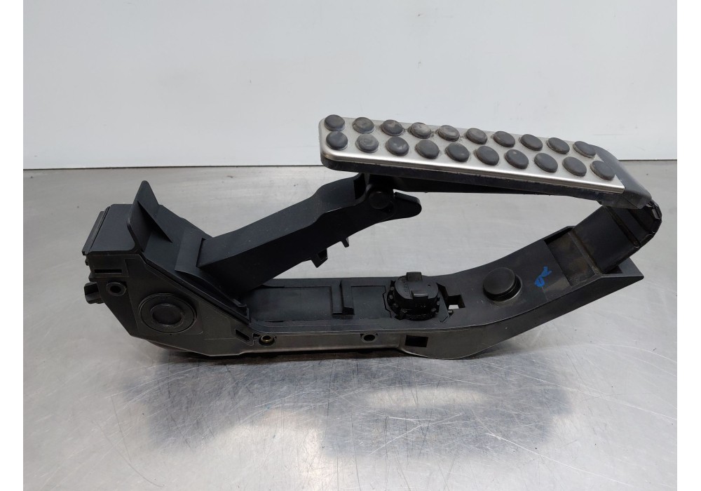 Recambio de pedal acelerador para mercedes-benz clase sl (w230) roadster sl 500 referencia OEM IAM   