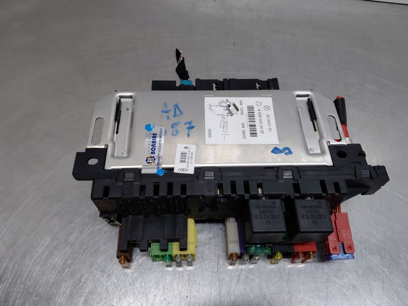 Recambio de caja reles / fusibles para mercedes-benz clase sl (w230) roadster sl 500 referencia OEM IAM   