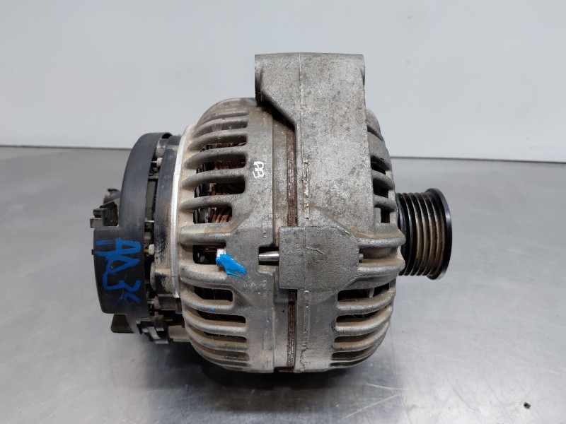 Recambio de alternador para mercedes-benz clase sl (w230) roadster sl 500 referencia OEM IAM   