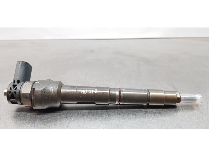 Recambio de inyector para skoda octavia lim. (5e3) active referencia OEM IAM 04L130277AJ 0445110477 