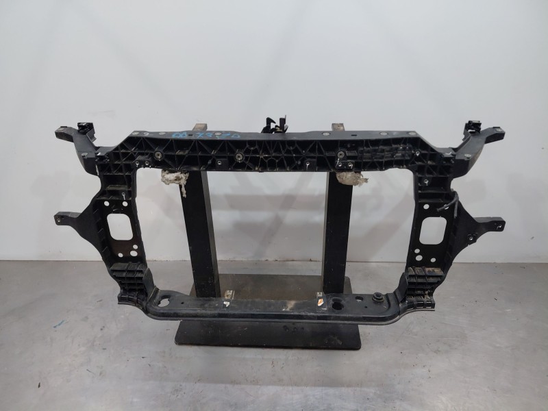 Recambio de panel frontal para hyundai bayon hybrid referencia OEM IAM   