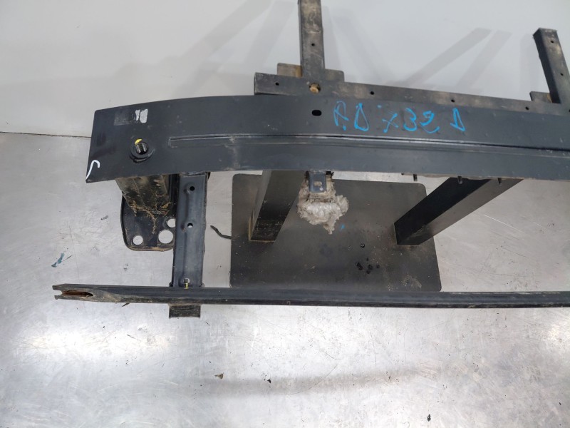 Recambio de refuerzo paragolpes delantero para hyundai bayon hybrid referencia OEM IAM   