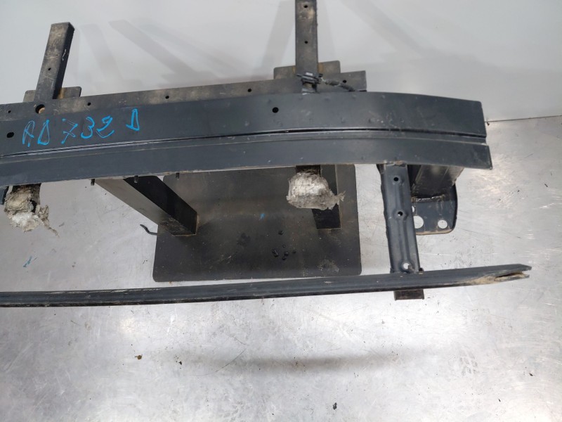 Recambio de refuerzo paragolpes delantero para hyundai bayon hybrid referencia OEM IAM   