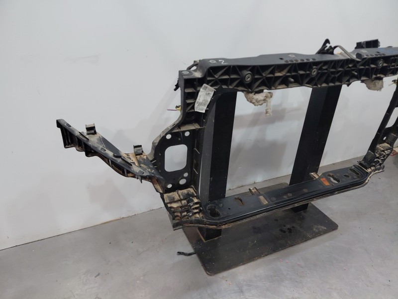 Recambio de panel frontal para hyundai i20 iii active referencia OEM IAM   