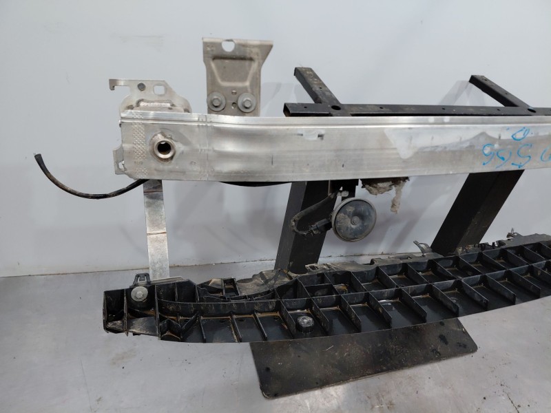 Recambio de refuerzo paragolpes delantero para citroën c4 cactus shine referencia OEM IAM   