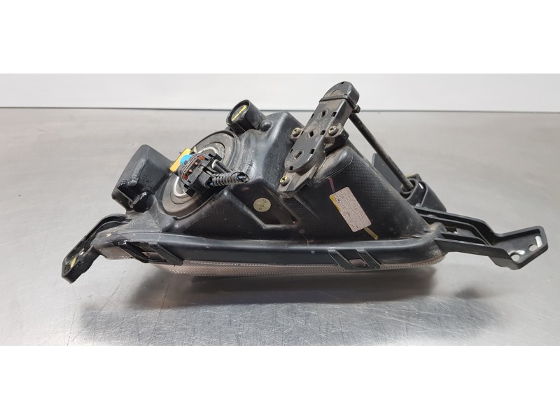 Recambio de faro antiniebla izquierdo para hyundai tucson ix35 referencia OEM IAM 92201D7000  
