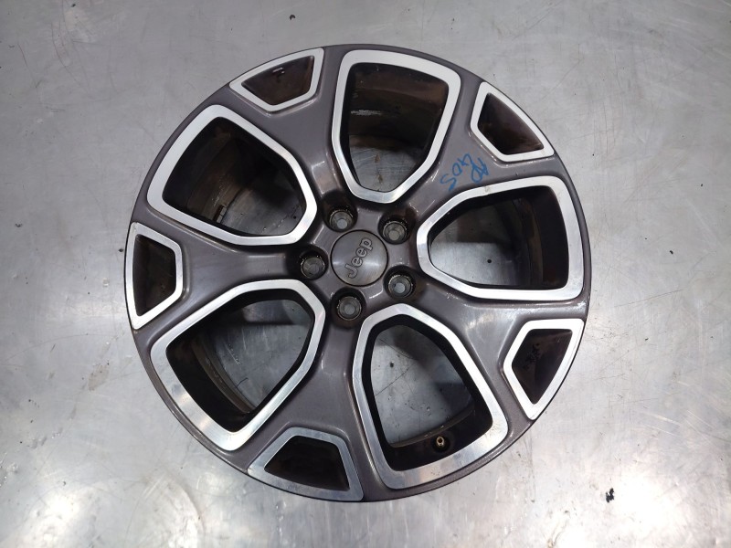 Recambio de llanta para jeep renegade suv referencia OEM IAM   